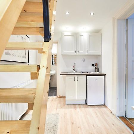 Large Apartment For Groups City Center Dist. VII 부다페스트 외부 사진