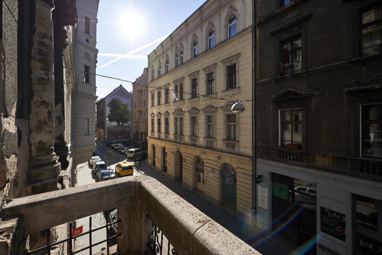 Large Apartment For Groups City Center Dist. VII 부다페스트 외부 사진