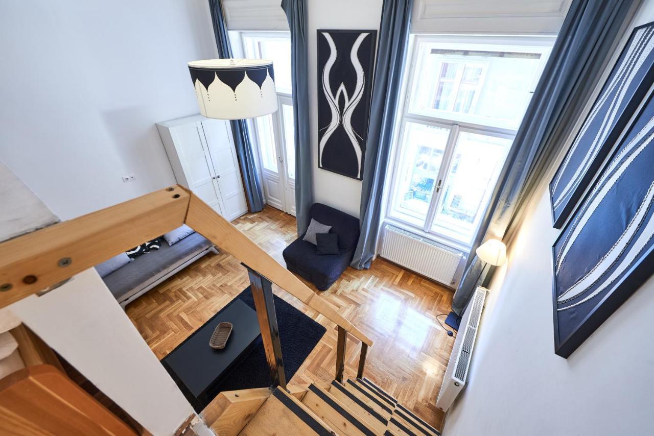 Large Apartment For Groups City Center Dist. VII 부다페스트 외부 사진